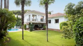 Villa en venta en Marbella Este