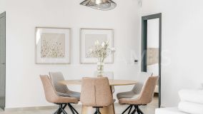 Villa en venta en New Golden Mile, Estepona