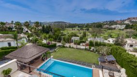 Villa for sale in Nueva Andalucia, Marbella