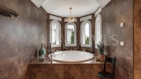 Villa zu verkaufen in Nueva Andalucia, Marbella