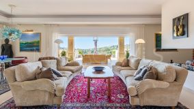 Villa en venta en Nueva Andalucia, Marbella