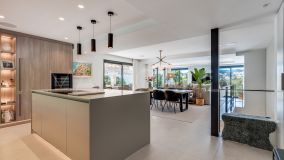 Villa for sale in Nueva Andalucia, Marbella