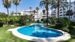 Wohnung zu verkaufen in Estepona Ost