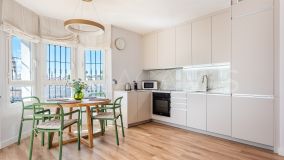 Zweistöckiges Penthouse zu verkaufen in Los Naranjos de Marbella, Nueva Andalucia