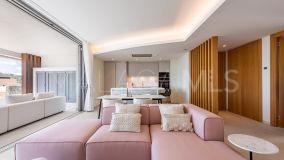 Appartement rez de chaussée for sale in Real de La Quinta, Benahavis
