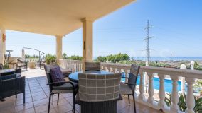 Maison for sale in Altos de Estepona