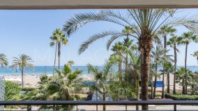 Apartment for sale in Estepona Town