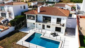 Villa en venta en Alcorrín, Manilva