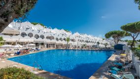 Reihenhaus zu verkaufen in Cabopino, Marbella Ost