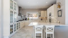 Villa for sale in Sierrezuela, Mijas Costa