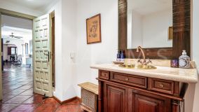 Villa zu verkaufen in Nueva Andalucia, Marbella