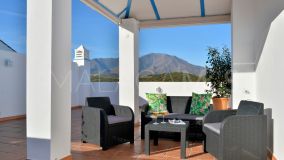 Penthouse for sale in Estepona West