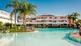 Duplex Penthouse for sale in Cortijo del Mar, Estepona Est