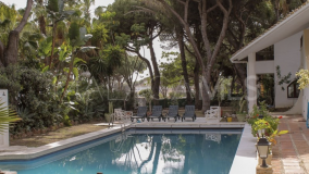 Villa en venta en Cabopino, Marbella Este