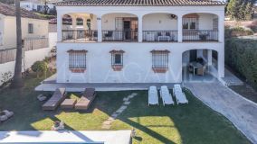 Villa zu verkaufen in Buenas Noches, Estepona Westen