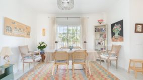 Wohnung zu verkaufen in Estepona Golf, Estepona Westen