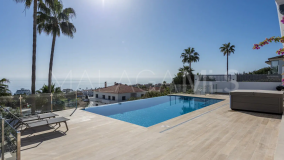 Villa zu verkaufen in Arena Beach, Estepona Westen