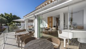 Villa for sale in La Duquesa, Manilva