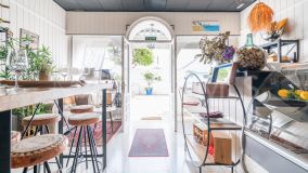 Bar en venta en Estepona Ciudad