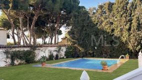 Villa zu verkaufen in Marbella Ost