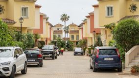 Maison de Ville for sale in Estepona Est