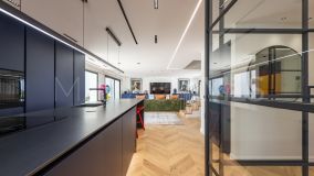 Duplex for sale in Marbella East