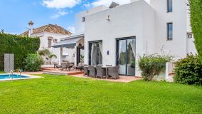 Villa for sale in Nueva Andalucia, Marbella
