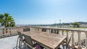 Villa for sale in Cerros del Aguila, Mijas Costa