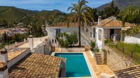 Villa zu verkaufen in Benahavis Centro