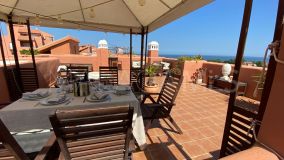 Penthouse for sale in La Duquesa, Manilva
