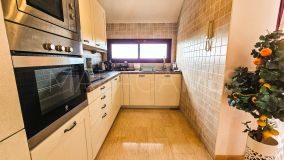 Penthouse for sale in La Duquesa, Manilva