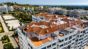 Ático en venta en Nueva Andalucia, Marbella