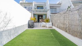 Adosado en venta en Seghers, Estepona