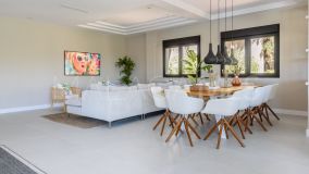 Villa zu verkaufen in Elviria, Marbella Ost