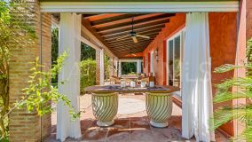 Villa for sale in Nueva Andalucia, Marbella