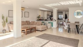 Doppelhaushälfte zu verkaufen in Nueva Andalucia, Marbella