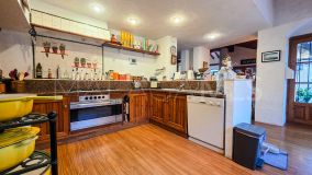 Villa for sale in Bahia Dorada, Estepona Ouest