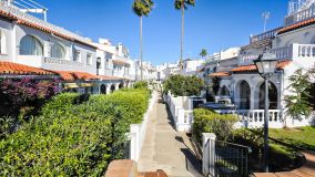 Reihenhaus zu verkaufen in Playa Paraiso, Manilva