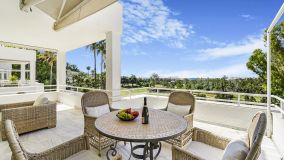Apartment for sale in Alcores del Golf, Nueva Andalucia