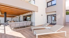 Appartement rez de chaussée for sale in Nueva Andalucia, Marbella