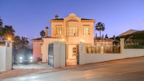Villa for sale in Elviria, Marbella Öst