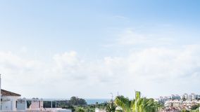 Duplex Penthouse for sale in Selwo, Estepona East