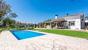 Villa for sale in San Pedro de Alcantara