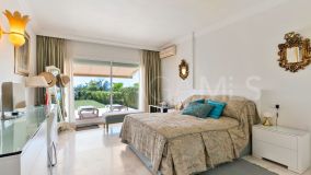 Apartamento Planta Baja en venta en Magna Marbella, Nueva Andalucia