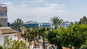 Duplex rez de chaussée for sale in Señorio de Aloha, Nueva Andalucia