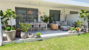 Ground Floor Apartment for sale in Selwo, Estepona East