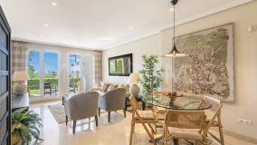 Ground Floor Apartment for sale in Los Arqueros, Benahavis