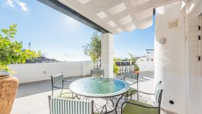 Apartment for sale in La Quinta, Benahavis