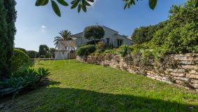 Villa en venta en Puerto Romano, Estepona Este