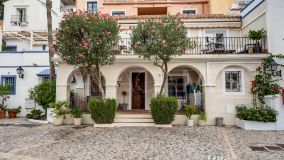 Town House for sale in La Heredia, Benahavis